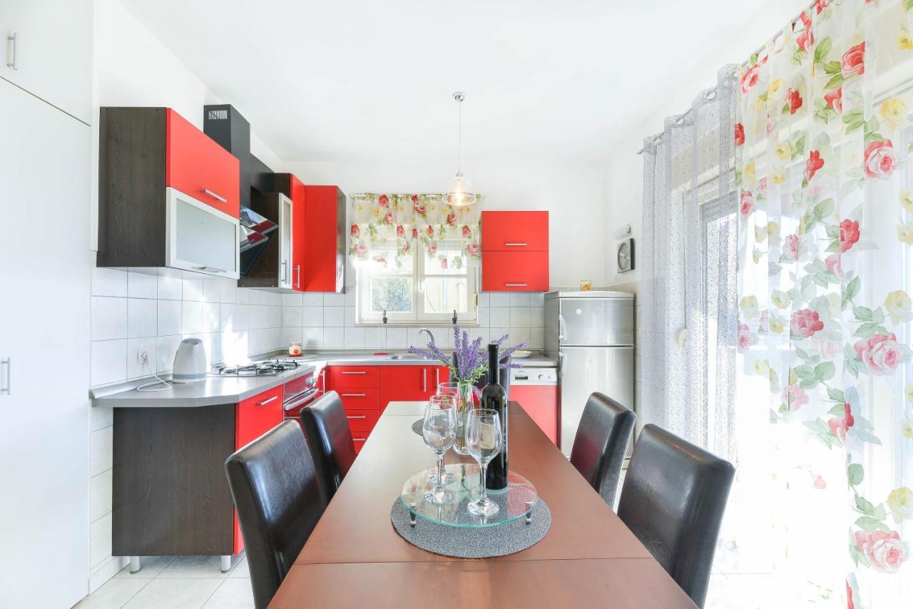 Villa Niko With Private Swimming Pool Zadar Luaran gambar